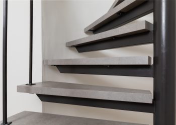 Laat je open trap renoveren met een traprenovatie door Stairz